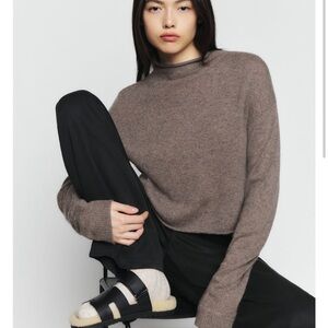 Reformation Cropped Cashmere Turtle